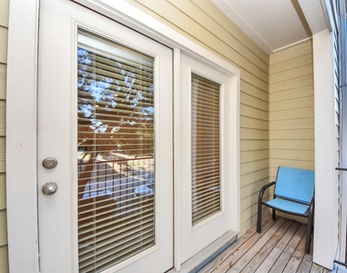 1117 Palmer Street - Photo Thumbnail 25