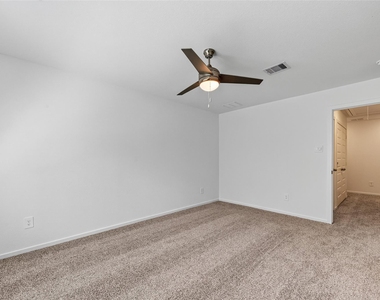 5927 Manning Oaks Street - Photo Thumbnail 3