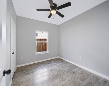 16733 E Hammon - Photo Thumbnail 17