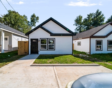 16733 E Hammon - Photo Thumbnail 3