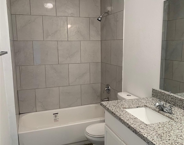 11950 Greenloch Lane - Photo Thumbnail 13