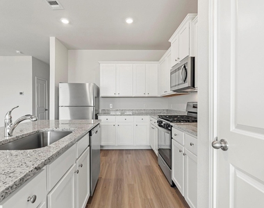 8843 New Jade Drive - Photo Thumbnail 3