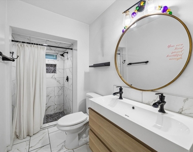 4801 Avenue H - Photo Thumbnail 14