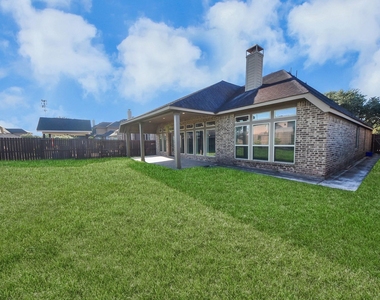 27126 Ashley Hills Court - Photo Thumbnail 30