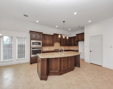 27126 Ashley Hills Court - Photo Thumbnail 31