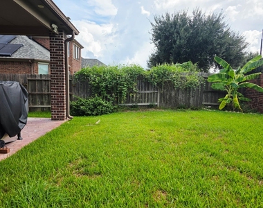 27419 Canyon Reach Dr - Photo Thumbnail 17