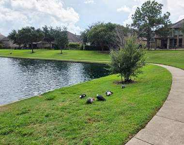 27419 Canyon Reach Dr - Photo Thumbnail 19