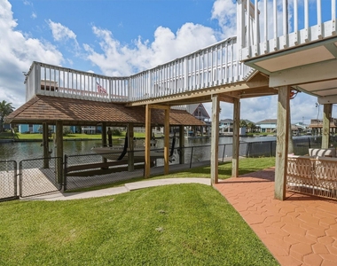 1078 Redfish Street - Photo Thumbnail 10
