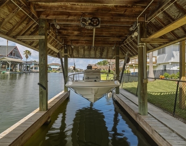1078 Redfish Street - Photo Thumbnail 12