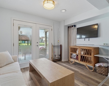 1078 Redfish Street - Photo Thumbnail 35