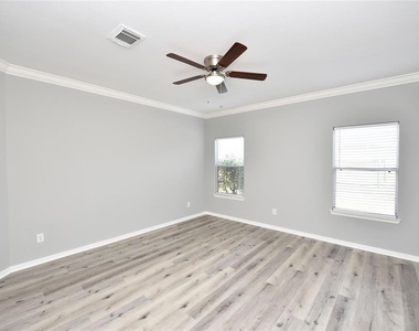 2714 Indigo Stone Lane - Photo Thumbnail 17