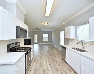 2714 Indigo Stone Lane - Photo Thumbnail 11
