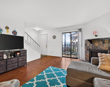3993 Tanglewilde Street - Photo Thumbnail 6