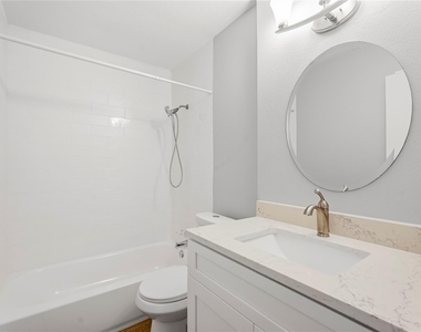 1420 Sweet Gum Lane Lane - Photo Thumbnail 12