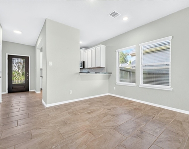 13238 Enchanted Way Drive - Photo Thumbnail 19