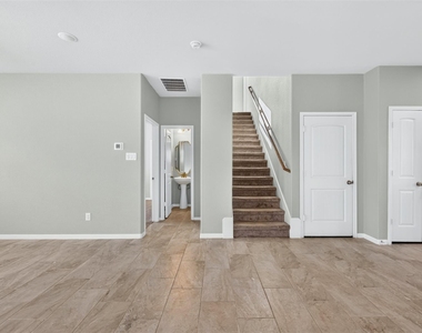 13238 Enchanted Way Drive - Photo Thumbnail 18