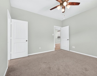13238 Enchanted Way Drive - Photo Thumbnail 26