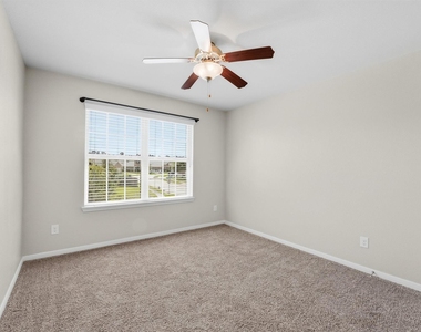 14358 Whitetop Peak Court - Photo Thumbnail 21