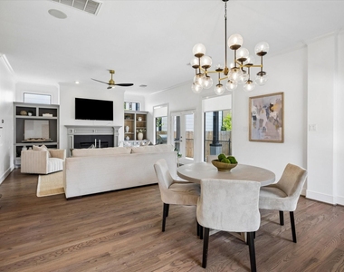 4523 Maple Street - Photo Thumbnail 12