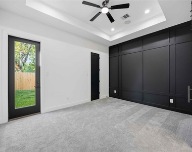 7932 Boy Street - Photo Thumbnail 11