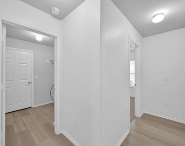 21011 Twining Rose Lane - Photo Thumbnail 11