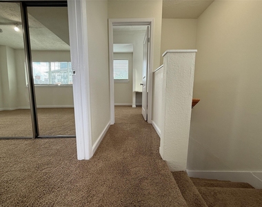 513 W Main Street - Photo Thumbnail 12