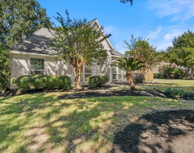 3410 Marywood Drive - Photo Thumbnail 1