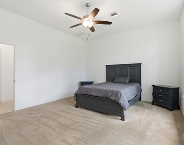297 Scarlet Maple Way - Photo Thumbnail 13