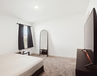 29518 Gordon Sevilla Street - Photo Thumbnail 31