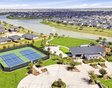 29518 Gordon Sevilla Street - Photo Thumbnail 41