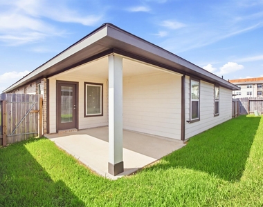 29518 Gordon Sevilla Street - Photo Thumbnail 35