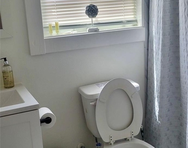3315 Reeves Street - Photo Thumbnail 10