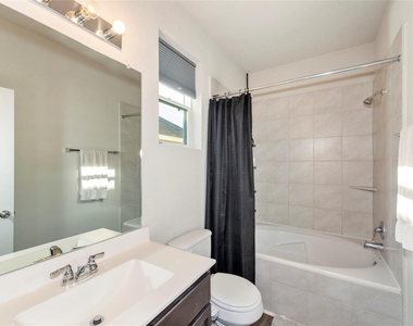 3544 Wooded Lane - Photo Thumbnail 12
