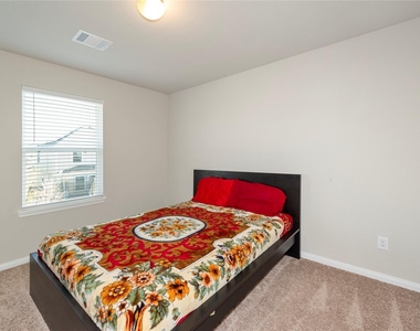 3544 Wooded Lane - Photo Thumbnail 13
