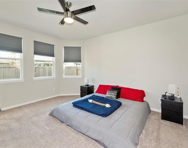 3544 Wooded Lane - Photo Thumbnail 9