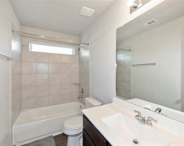 3544 Wooded Lane - Photo Thumbnail 19