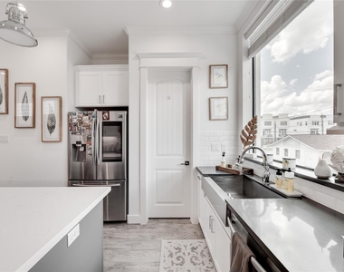 2214 Arabelle Street - Photo Thumbnail 13