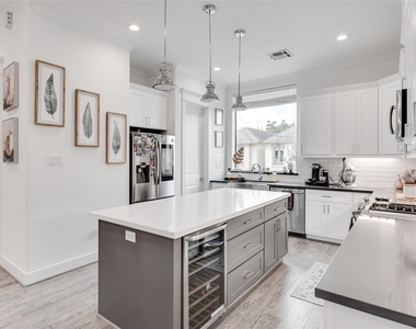 2214 Arabelle Street - Photo Thumbnail 7