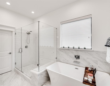 2214 Arabelle Street - Photo Thumbnail 23