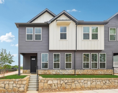 631 Canvas Ave - Photo Thumbnail 1
