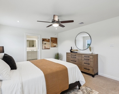 631 Canvas Ave - Photo Thumbnail 11