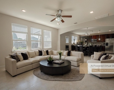 223 Sintra Lake Way - Photo Thumbnail 10
