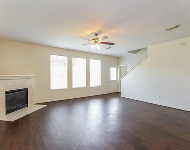 12226 Carriage Oak Circle - Photo Thumbnail 2
