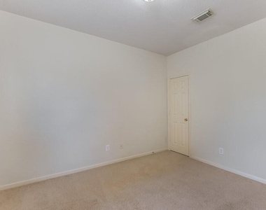 12226 Carriage Oak Circle - Photo Thumbnail 12