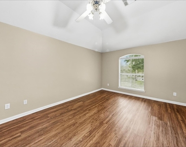 20263 Eden Pines - Photo Thumbnail 9