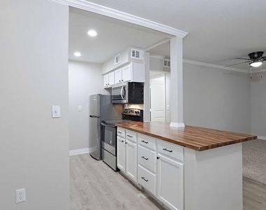 132 Oyster Creek Drive - Photo Thumbnail 1
