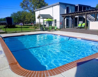 132 Oyster Creek Drive - Photo Thumbnail 26