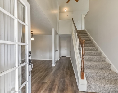 16606 Burlcreek - Photo Thumbnail 8