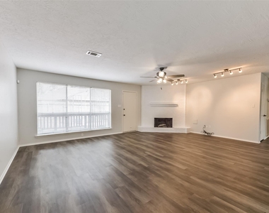16606 Burlcreek - Photo Thumbnail 12