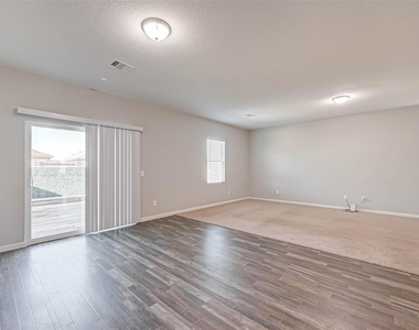 10133 Pappas Drive - Photo Thumbnail 12
